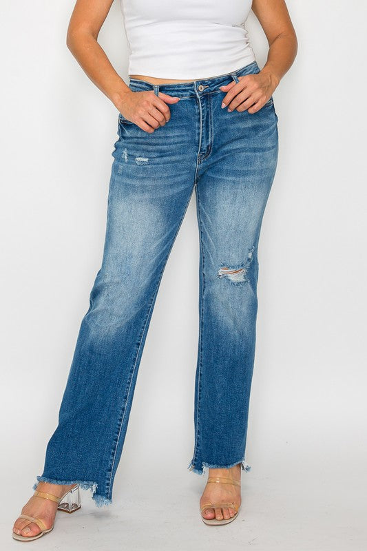 PLUS SIZE MID RISE RELAXED STRAIGHT LEG JEAN