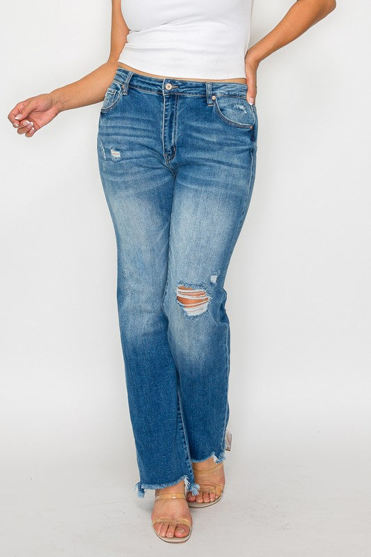 PLUS SIZE MID RISE RELAXED STRAIGHT LEG JEAN