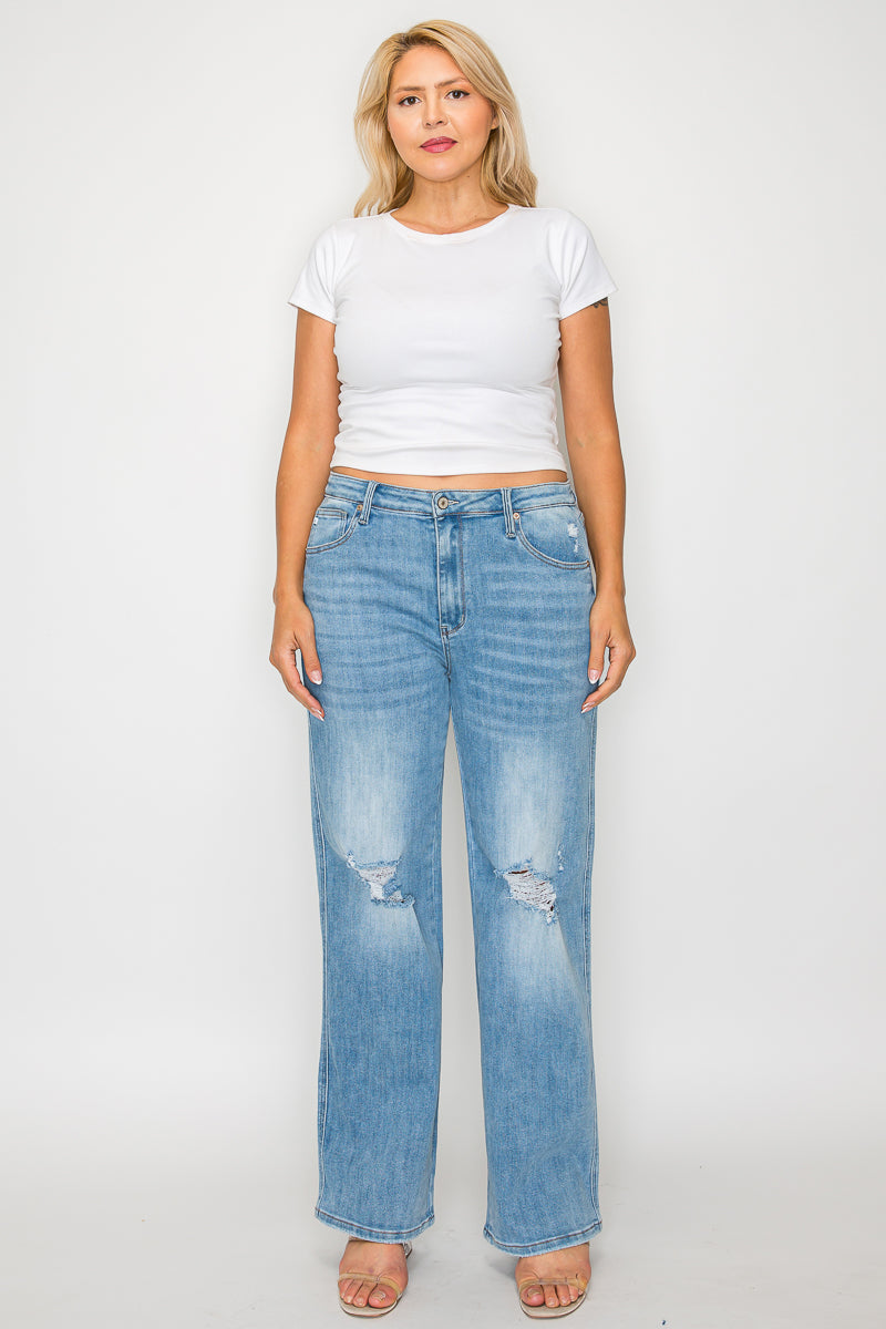 PLUS SIZE HIGH RISE STRAIGHT LEG JEAN