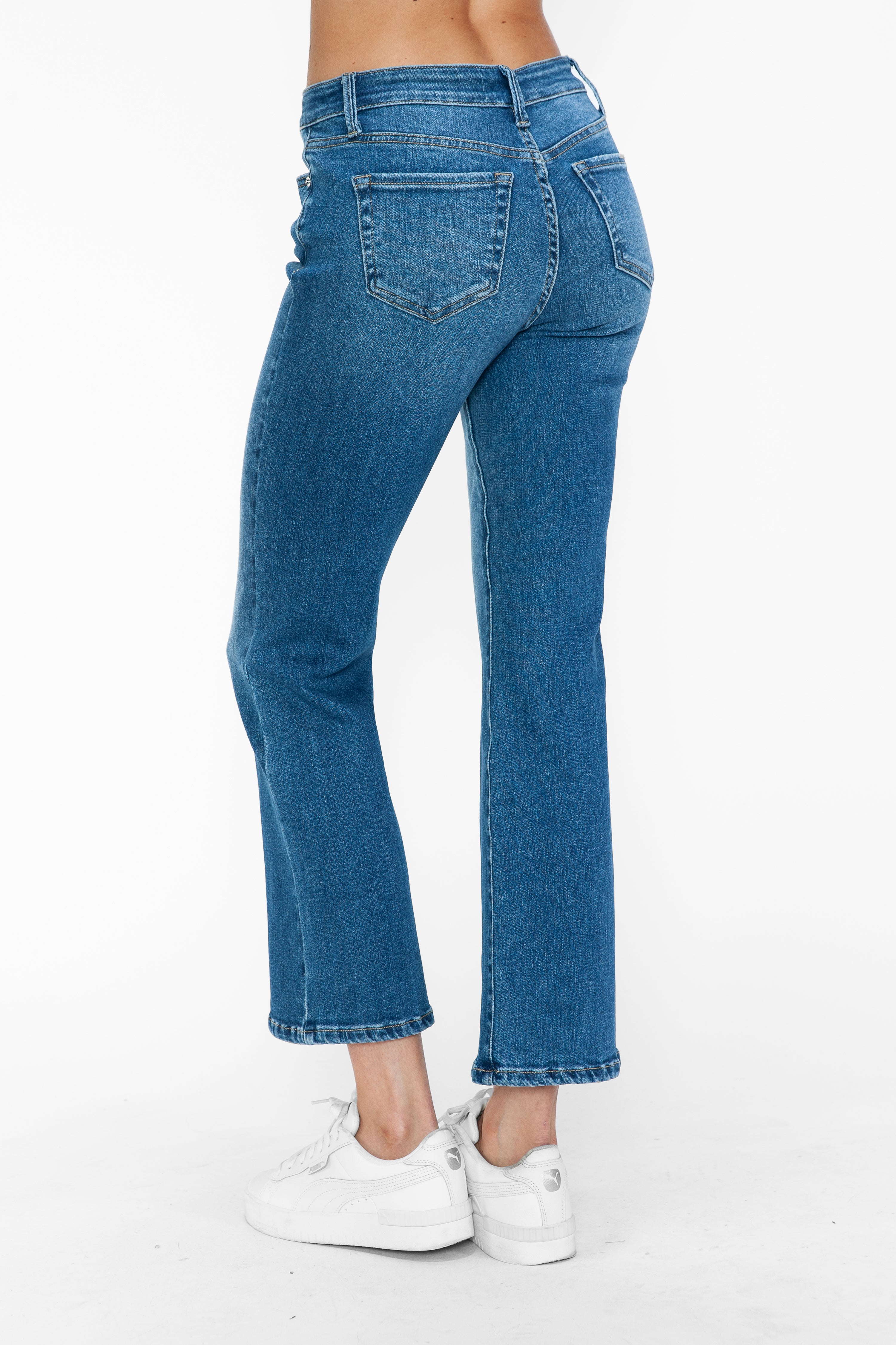 MID RISE ANKLE STRAIGHT LEG JEAN