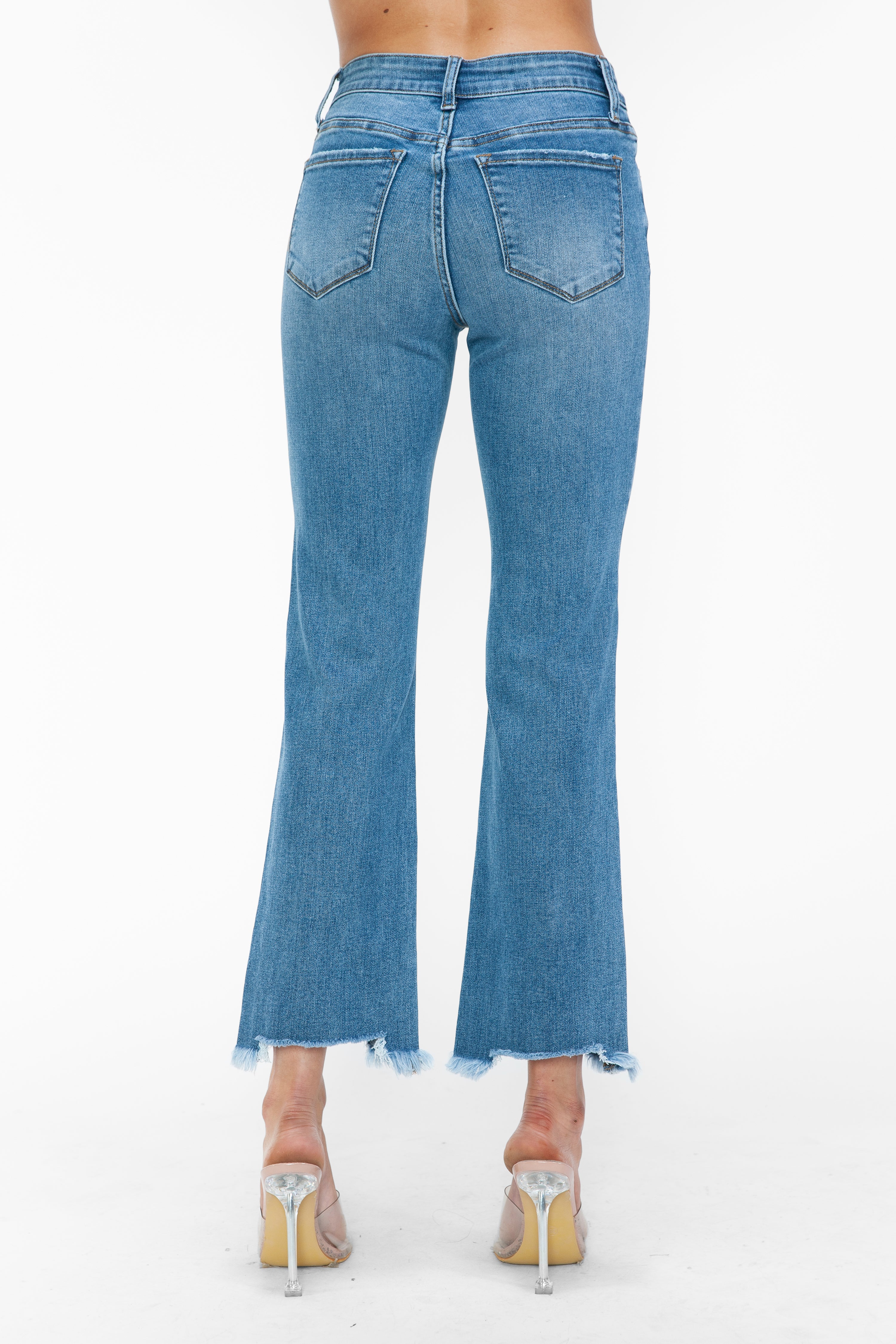 MID RISE CROP STRAIGHT LEG