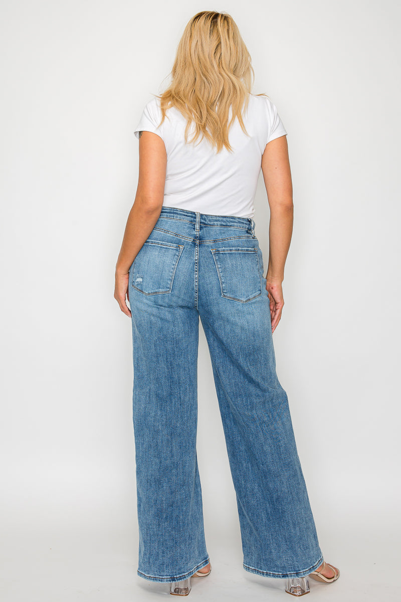 PLUS SIZE HIGH RISE WIDE LEG JEAN