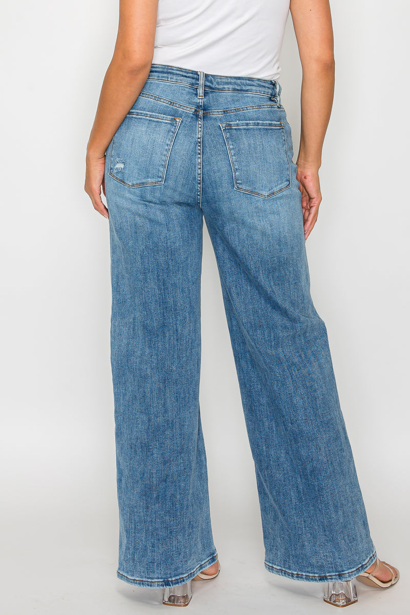 PLUS SIZE HIGH RISE WIDE LEG JEAN